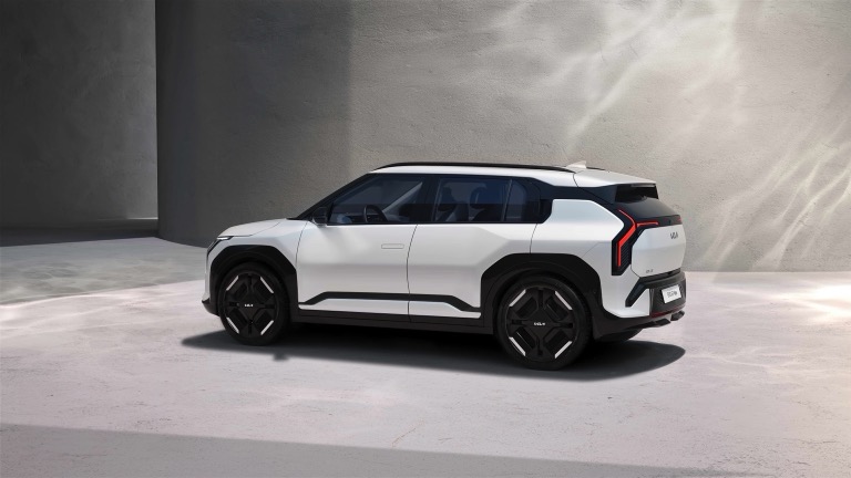 KIA EV 3